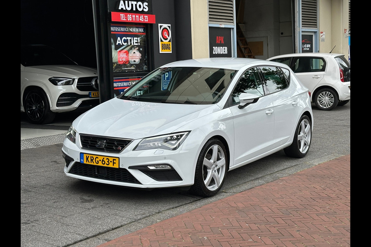 Seat Leon 1.5 TSI FR Edition Automaat Leer Navi Carplay
