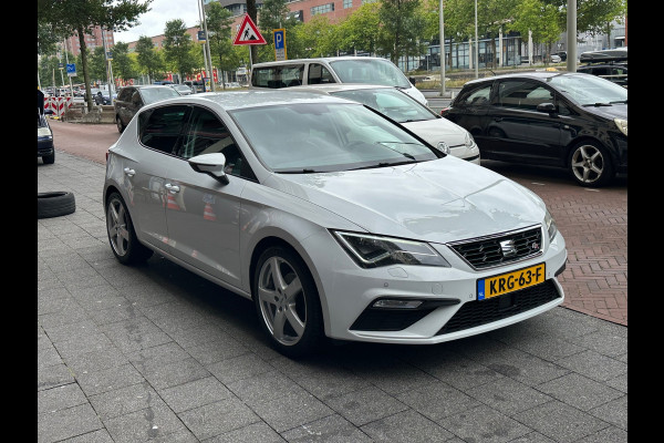 Seat Leon 1.5 TSI FR Edition Automaat Leer Navi Carplay