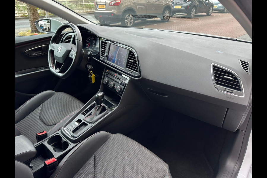 Seat Leon 1.5 TSI FR Edition Automaat Leer Navi Carplay