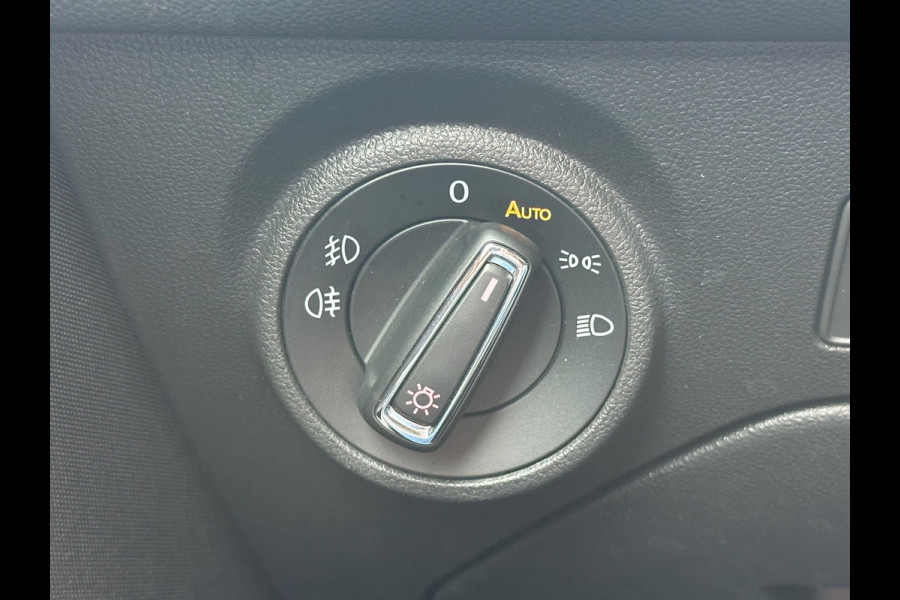 Seat Leon 1.5 TSI FR Edition Automaat Leer Navi Carplay