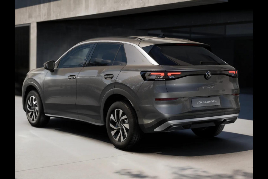 Volkswagen T-Roc Limited Edition 1.5 eTSI 85 kW / 116 PK SUV 7 vers Achteruitrijcamera | Stoelverwarming | Carplay