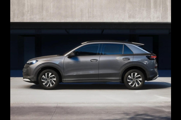 Volkswagen T-Roc Limited Edition 1.5 eTSI 85 kW / 116 PK SUV 7 vers Achteruitrijcamera | Stoelverwarming | Carplay