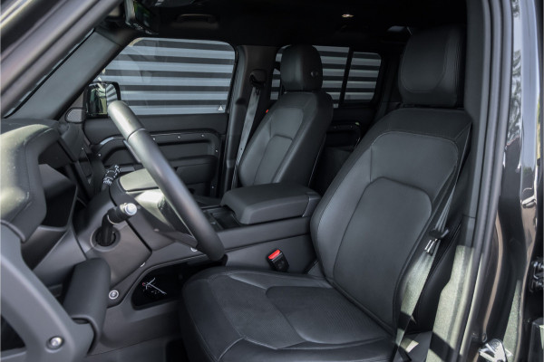 Land Rover Defender 110 3.0 D250 X-Dynamic SE Laag schot grijs kenteken