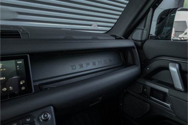 Land Rover Defender 110 3.0 D250 X-Dynamic SE Laag schot grijs kenteken