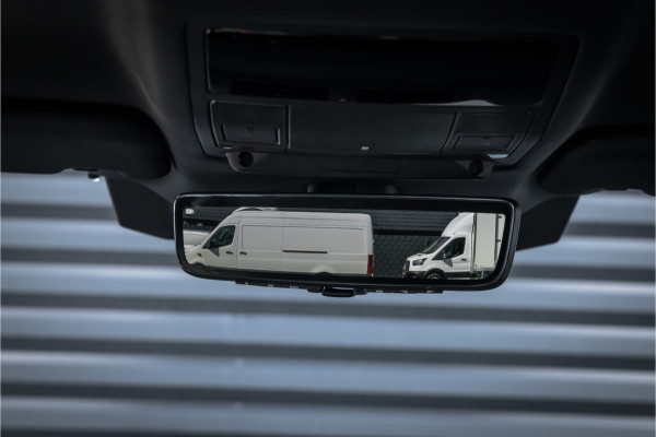 Land Rover Defender 110 3.0 D250 X-Dynamic SE Laag schot grijs kenteken
