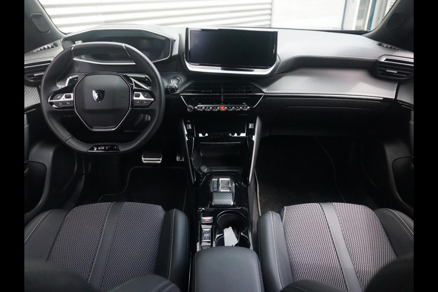 Peugeot 2008 GT 1.2 Turbo 130 Pk 360 Camera
