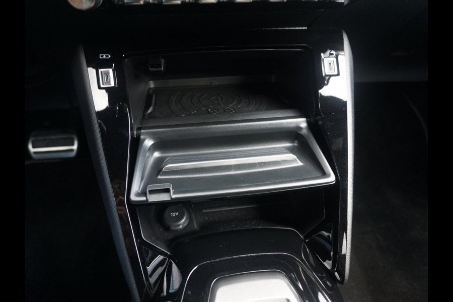 Peugeot 2008 GT 1.2 Turbo 130 Pk 360 Camera