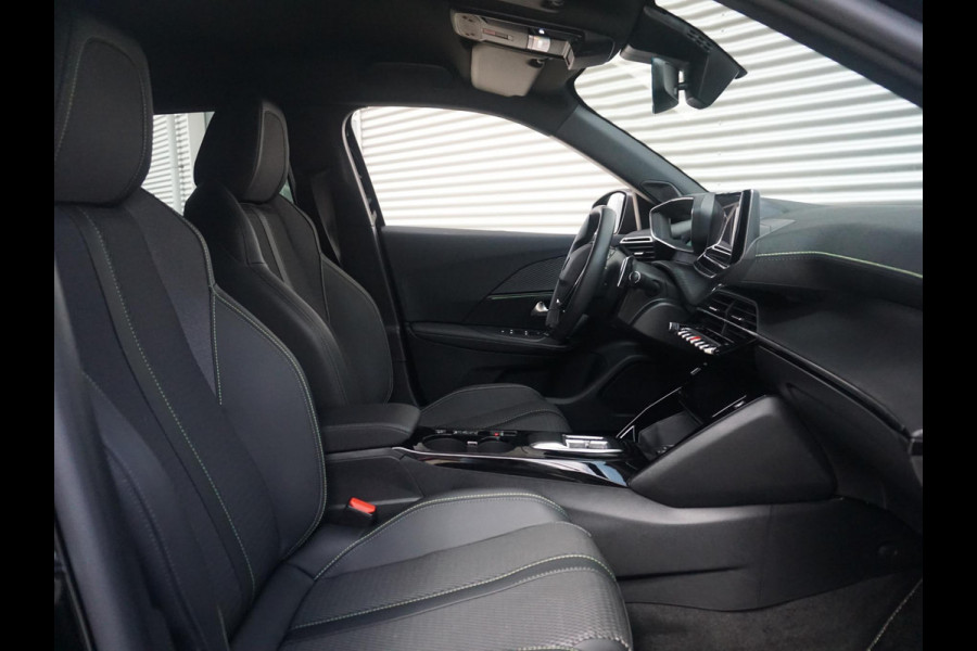 Peugeot 2008 GT 1.2 Turbo 130 Pk 360 Camera