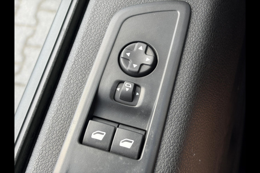 Peugeot Expert 2.0 HDi 145*ACC*2XSCHUIF*NAVI*CAMERA*HAAK*CARPLAY*