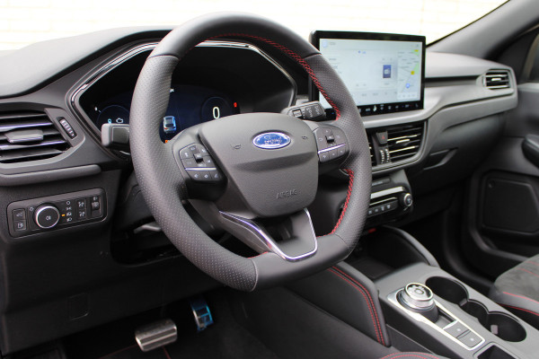 Ford Kuga 2.5 PHEV ST-Line X | Panoramadak | Trekhaak | B&O | Winterpack
