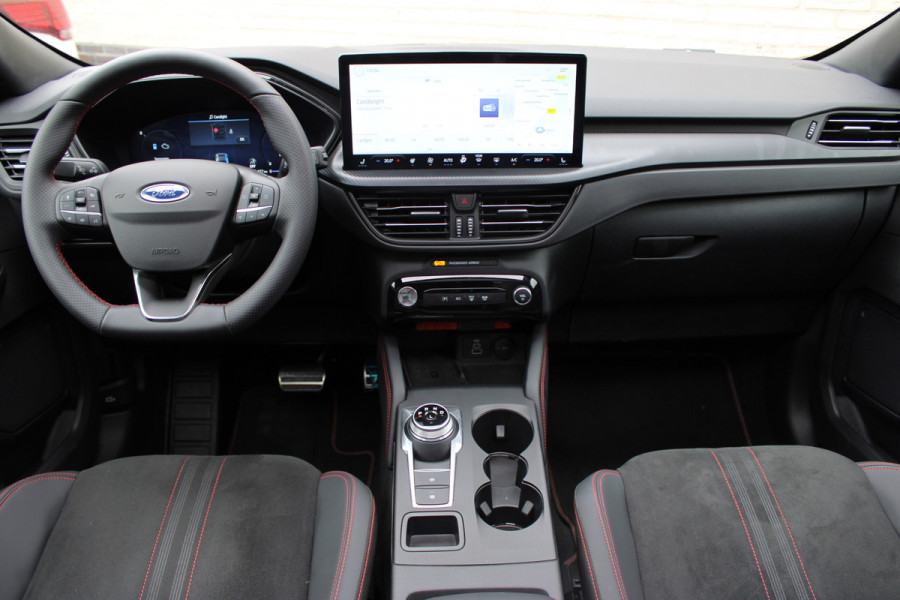 Ford Kuga 2.5 PHEV ST-Line X | Panoramadak | Trekhaak | B&O | Winterpack