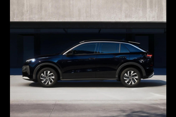 Volkswagen T-Roc Limited Edition 1.5 eTSI 85 kW / 116 PK SUV 7 vers Achteruitrijcamera | Stoelverwarming | Carplay
