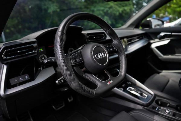 Audi A3 Sportback 40 TFSI e S edition | Pano | Matrix | Carplay | Maxton Design | PHEV