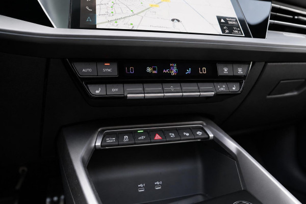 Audi A3 Sportback 40 TFSI e S edition | Pano | Matrix | Carplay | Maxton Design | PHEV