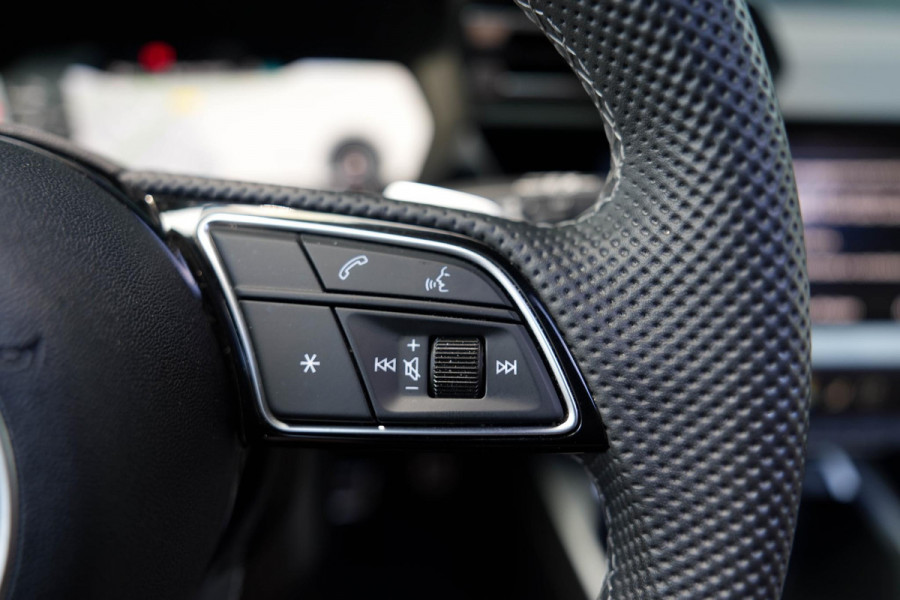 Audi A3 Sportback 40 TFSI e S edition | Pano | Matrix | Carplay | Maxton Design | PHEV