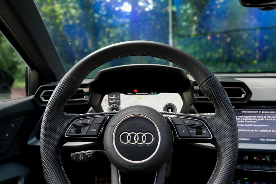 Audi A3 Sportback 40 TFSI e S edition | Pano | Matrix | Carplay | Maxton Design | PHEV