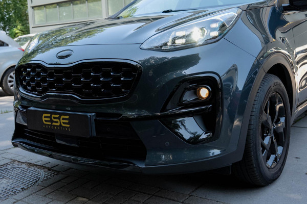 Kia Sportage 1.6 T-GDI Black Edition | Navigatie | Carplay | Camera | Clima