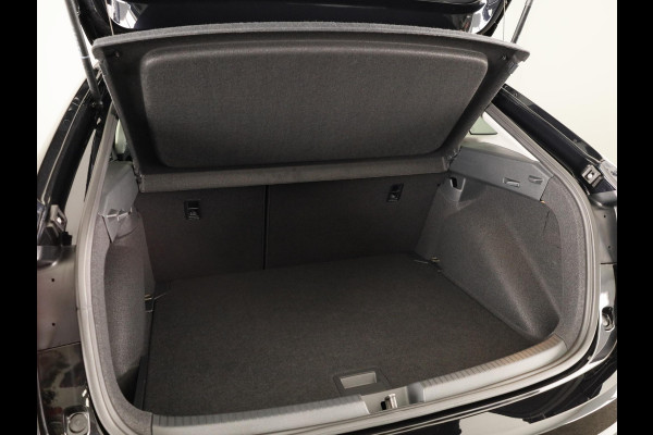 Volkswagen Taigo Edition 1.0 TSI 70 kW / 95 PK CUV 5 versn. Hand Carplay | Zijruiten getint