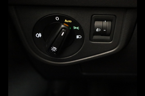 Volkswagen Taigo Edition 1.0 TSI 70 kW / 95 PK CUV 5 versn. Hand Carplay | Zijruiten getint