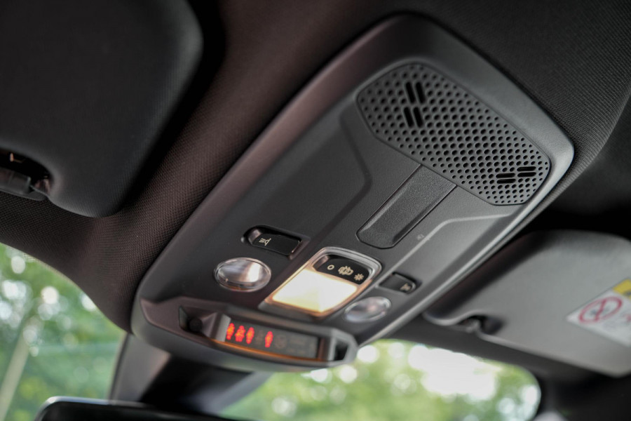 Peugeot 2008 1.2 PureTech Active Pack | Camera | Carplay | Navi | Cruise