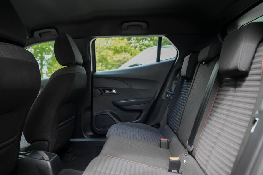Peugeot 2008 1.2 PureTech Active Pack | Camera | Carplay | Navi | Cruise