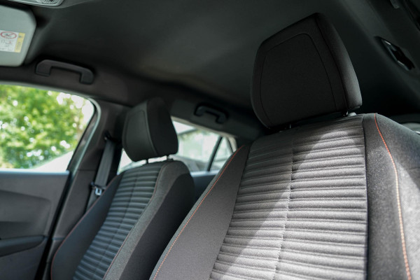 Peugeot 2008 1.2 PureTech Active Pack | Camera | Carplay | Navi | Cruise