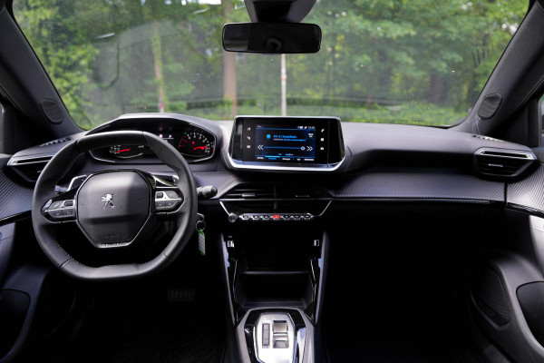 Peugeot 2008 1.2 PureTech Active Pack | Camera | Carplay | Navi | Cruise