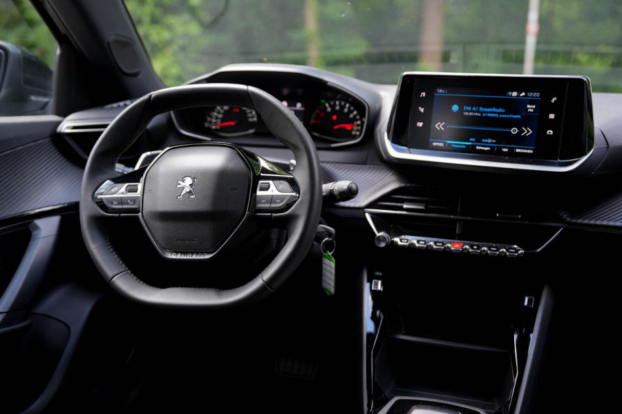 Peugeot 2008 1.2 PureTech Active Pack | Camera | Carplay | Navi | Cruise