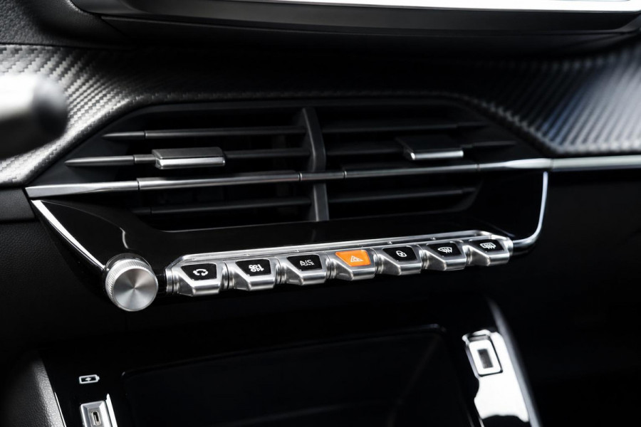 Peugeot 2008 1.2 PureTech Active Pack | Camera | Carplay | Navi | Cruise