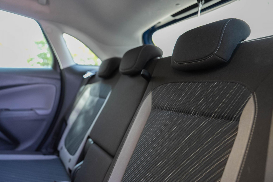 Opel Crossland X 1.2 120 Jaar Edition | Cruise | Carplay | Airco | D-riem vervangen