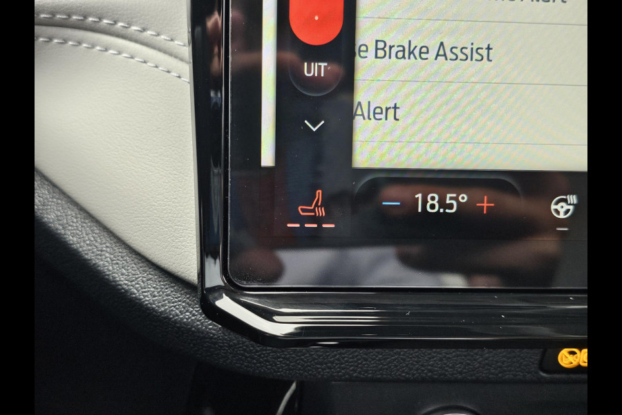 Ford Puma Gen-E Premium 44 kWh 3.100 km! | Winter Pack | Driver Assistance Pack | Alcantara leder | Full led | Adaptive cruise control | Dodehoekdetectie etc.