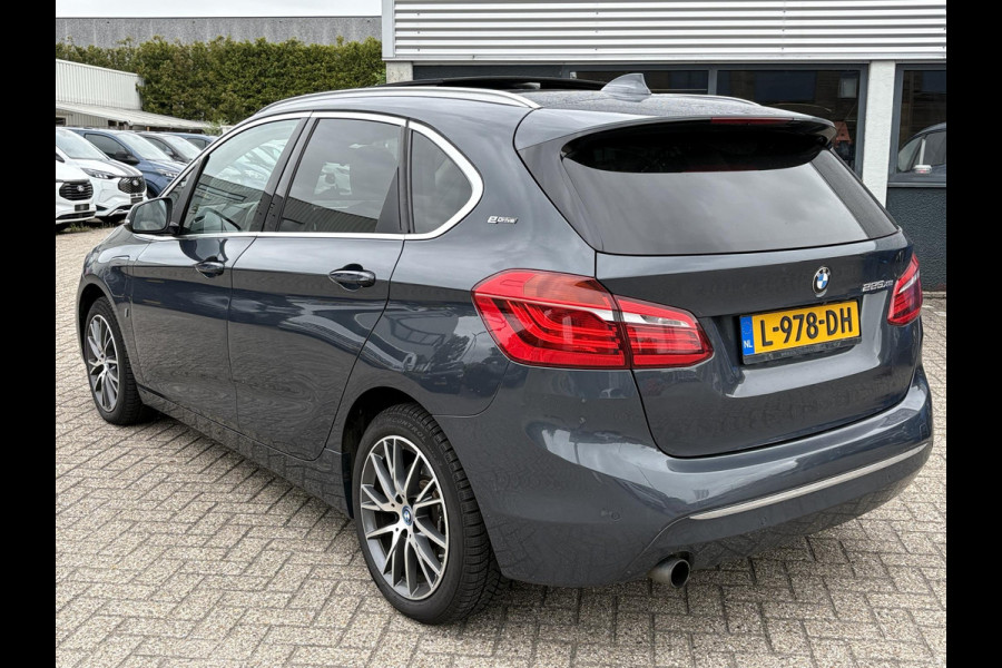 BMW 2 Serie Active Tourer 225xe iPerformance High Executive | PHEV | Panoramadak | Stoelverwarming | Leder | Head-Up | Navi