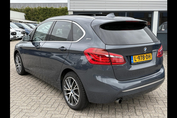 BMW 2 Serie Active Tourer 225xe iPerformance High Executive | PHEV | Panoramadak | Stoelverwarming | Leder | Head-Up | Navi