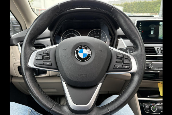 BMW 2 Serie Active Tourer 225xe iPerformance High Executive | PHEV | Panoramadak | Stoelverwarming | Leder | Head-Up | Navi