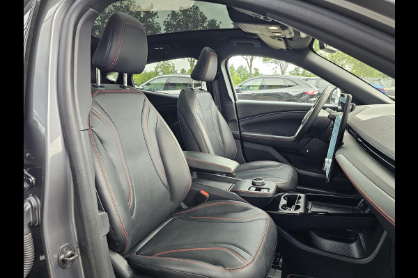 Ford Mustang Mach-E Extended Premium RWD 98 kWh | Panoramadak | Bang&Olufsen | Elektrische achterklep