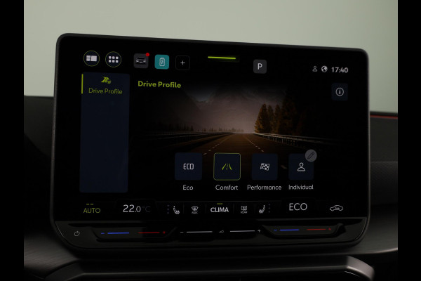 Seat Leon 1.5 TSI e-Hybrid FR Business | Elektr. Trekhaak | Technology Pack | Keyless Entry | Verwarmbare Stoelen | Navigatie | Draadloze Carplay