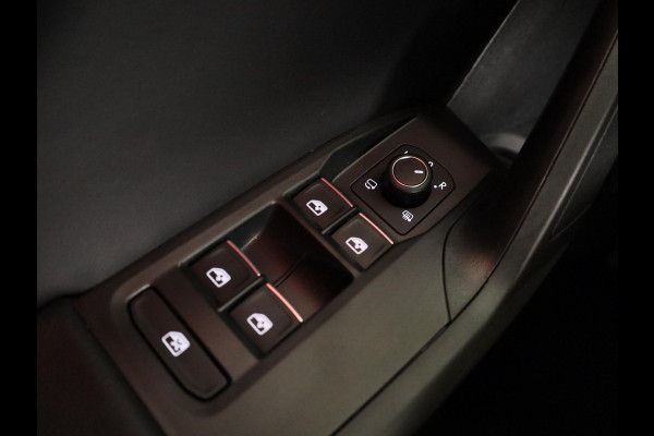 Seat Leon 1.5 TSI e-Hybrid FR Business | Elektr. Trekhaak | Technology Pack | Keyless Entry | Verwarmbare Stoelen | Navigatie | Draadloze Carplay