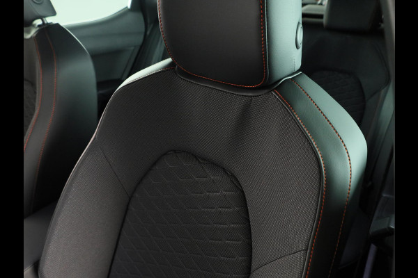 Seat Leon 1.5 TSI e-Hybrid FR Business | Elektr. Trekhaak | Technology Pack | Keyless Entry | Verwarmbare Stoelen | Navigatie | Draadloze Carplay