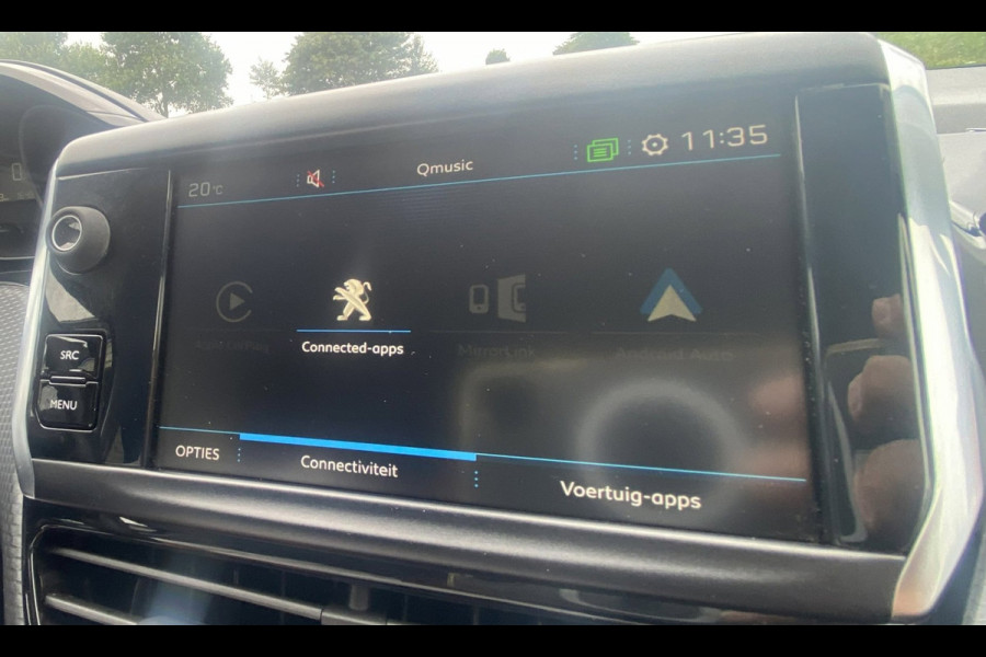 Peugeot 208 1.2 PureTech Signature/ Airco/ Carplay/ Parkassist/ PrivacyGlass/ NAP