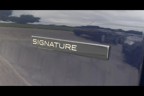Peugeot 208 1.2 PureTech Signature/ Airco/ Carplay/ Parkassist/ PrivacyGlass/ NAP