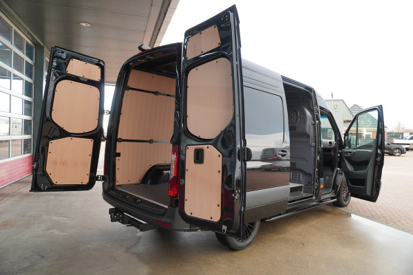 Mercedes-Benz Sprinter 319 CDI 191PK L2 Pro Automaat trekhaak 3.500KG Nr. V107 | Climate | Cruise | Apple CP- Android auto | Camera | 20"LM Velgen