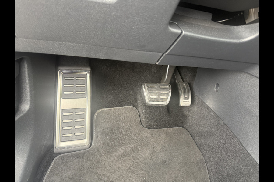 Volkswagen Tiguan R-Line 1.5 eTSI 150PK DSG | Trekhaak |