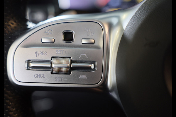 Mercedes-Benz E-Klasse 200 AMG Line / Aut / Leder / Burmester / Memory / Elek Stoelen / Dig Cockpit / Open Pano / 21 Inch