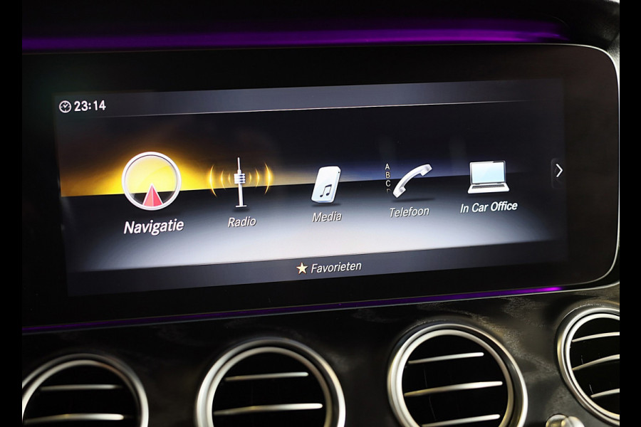 Mercedes-Benz E-Klasse 200 AMG Line / Aut / Leder / Burmester / Memory / Elek Stoelen / Dig Cockpit / Open Pano / 21 Inch