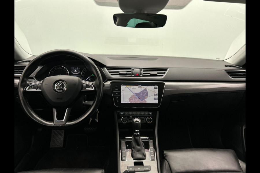 Škoda Superb Combi 1.4 TSI ACT Style Business | Automaat | Carplay | Trekhaak | Leder | Camera | Navigatie |