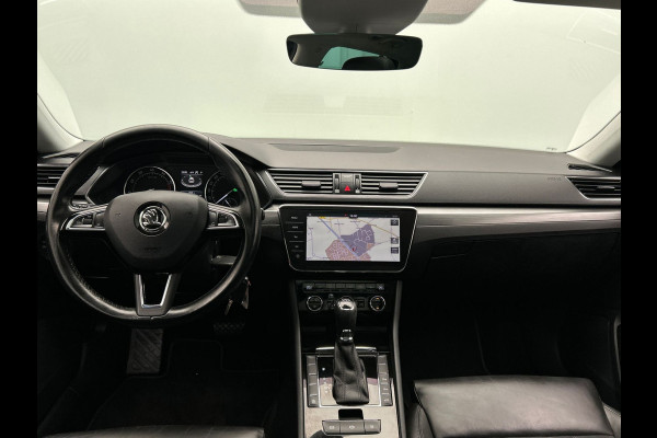 Škoda Superb Combi 1.4 TSI ACT Style Business | Automaat | Carplay | Trekhaak | Leder | Camera | Navigatie |