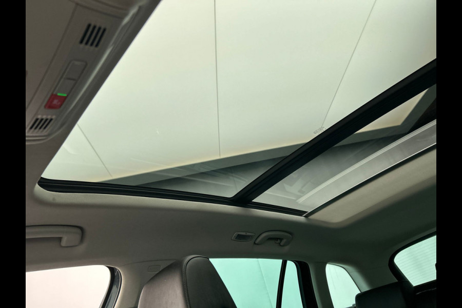 Škoda Superb Combi 1.4 TSI ACT Style Business | Automaat | Carplay | Trekhaak | Leder | Camera | Navigatie |