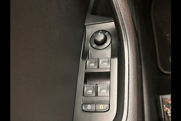 Škoda Superb Combi 1.4 TSI ACT Style Business | Automaat | Carplay | Trekhaak | Leder | Camera | Navigatie |