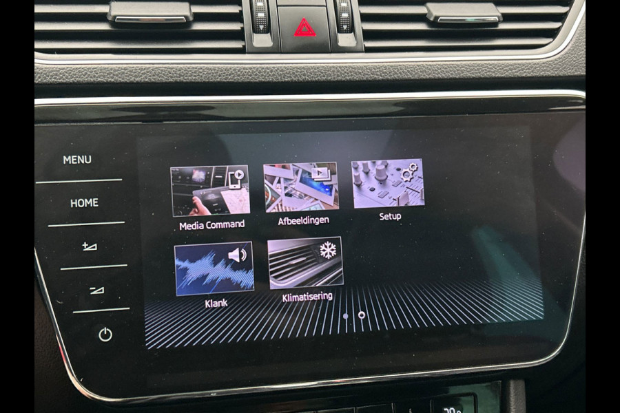 Škoda Superb Combi 1.4 TSI ACT Style Business | Automaat | Carplay | Trekhaak | Leder | Camera | Navigatie |