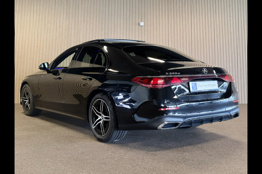 Mercedes-Benz E-Klasse 220D AMG STYLING-PANORAMADAK-NIGHT PAKKET-DISTRONIC-DODEHOEK-COMPLEET